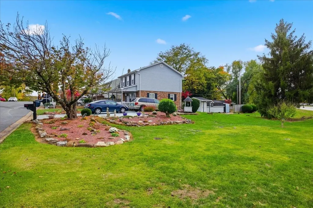 811 Spotswood Drive Harrisonburg VA 22801