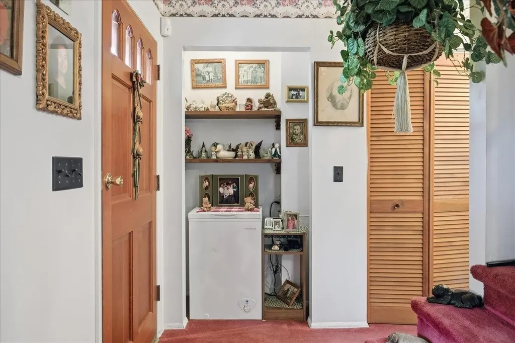 811 Spotswood Drive Harrisonburg VA 22801