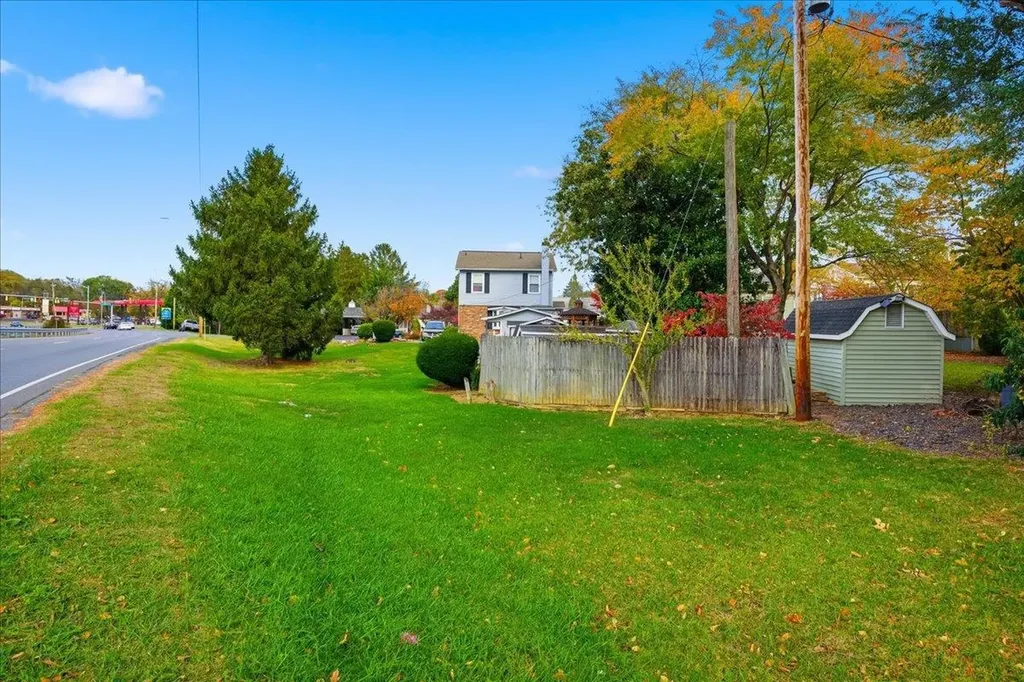 811 Spotswood Drive Harrisonburg VA 22801