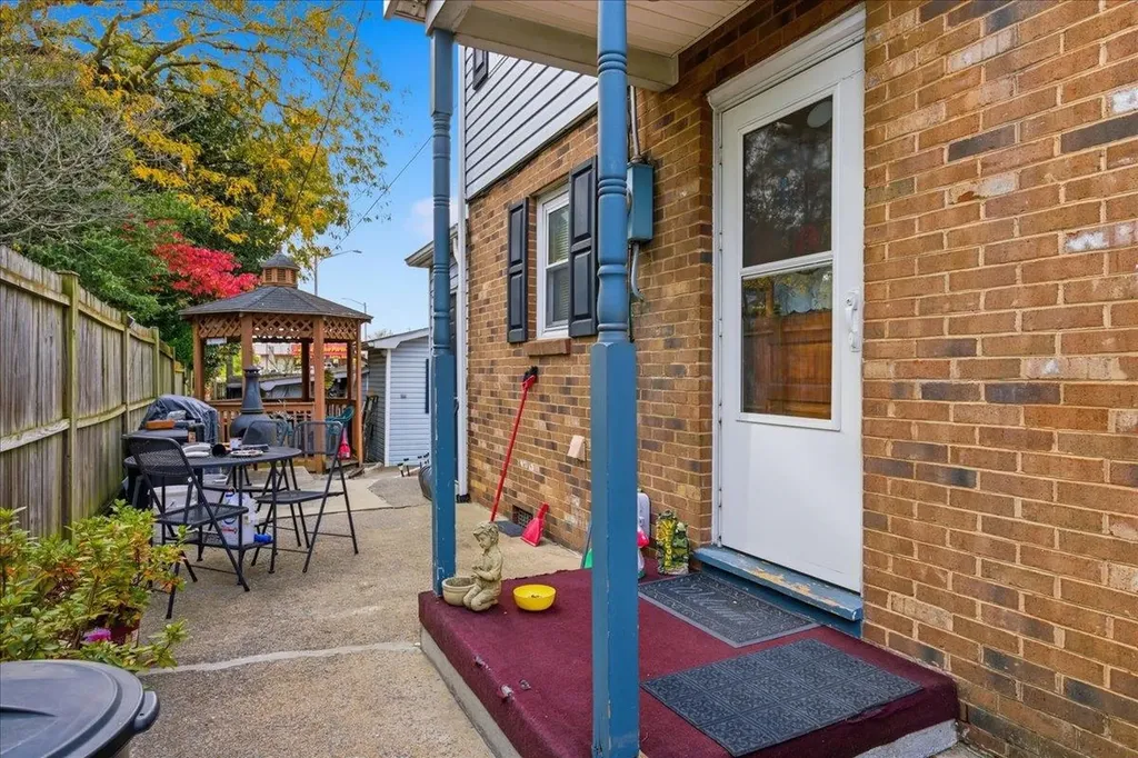 811 Spotswood Drive Harrisonburg VA 22801