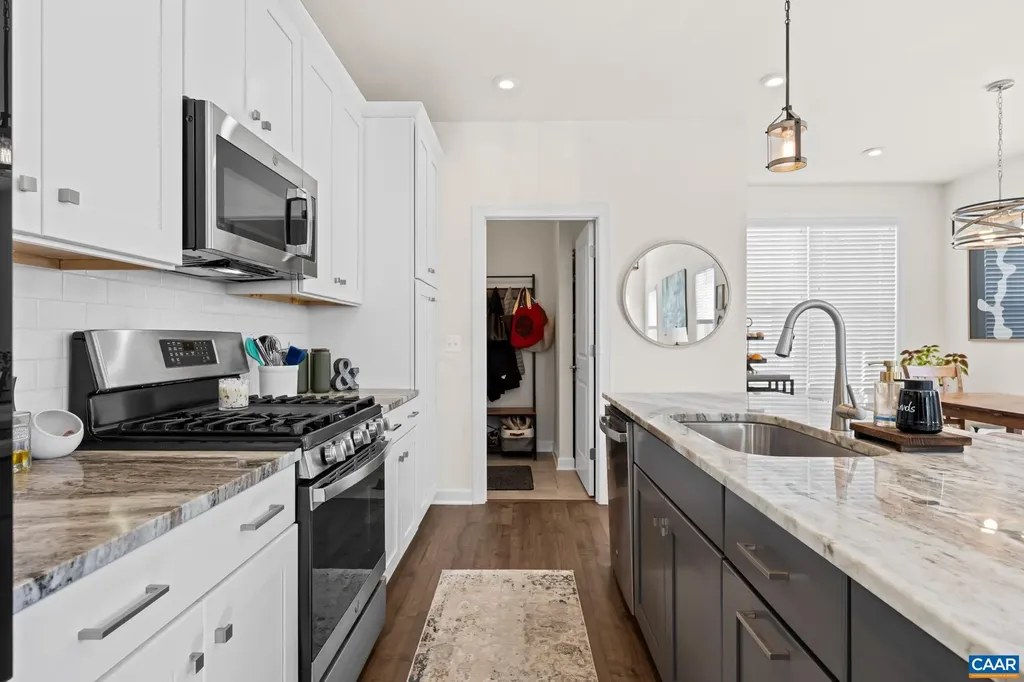 3490 Thicket Run Place Charlottesville VA 22911