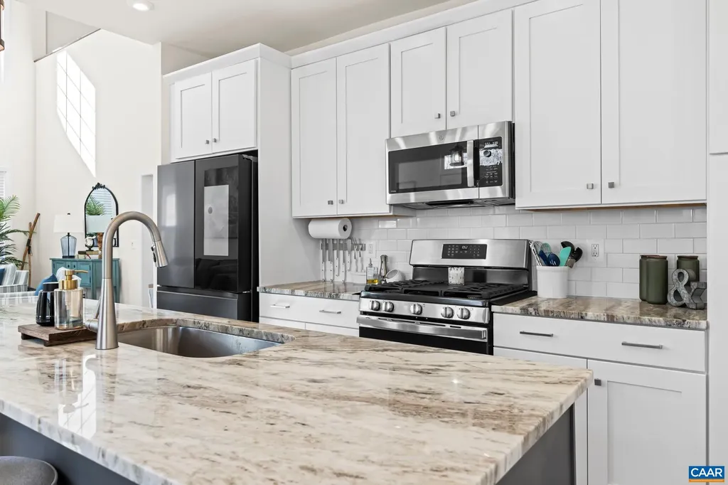 3490 Thicket Run Place Charlottesville VA 22911