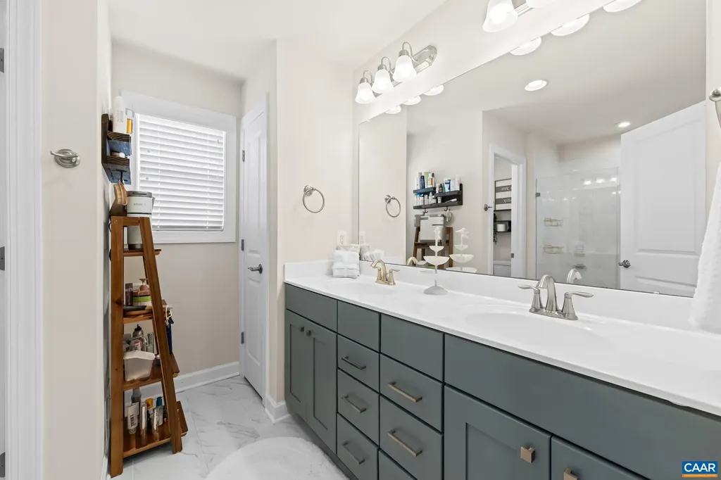 3490 Thicket Run Place Charlottesville VA 22911