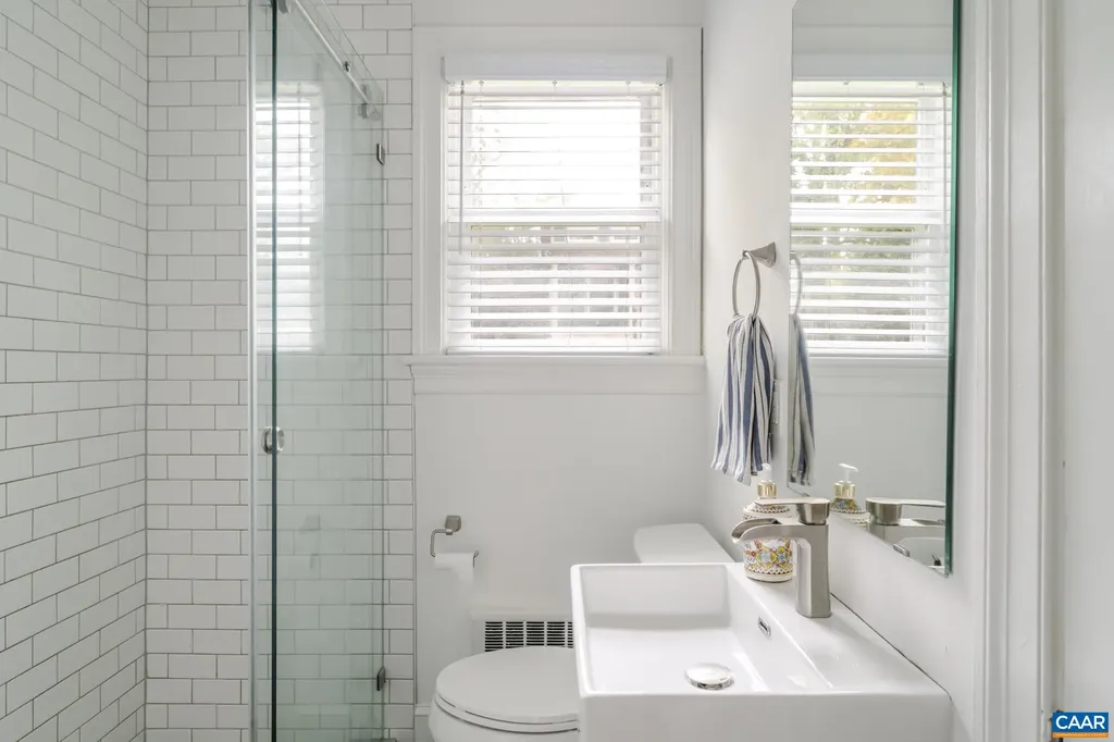 203 Raymond Avenue Charlottesville VA 22903