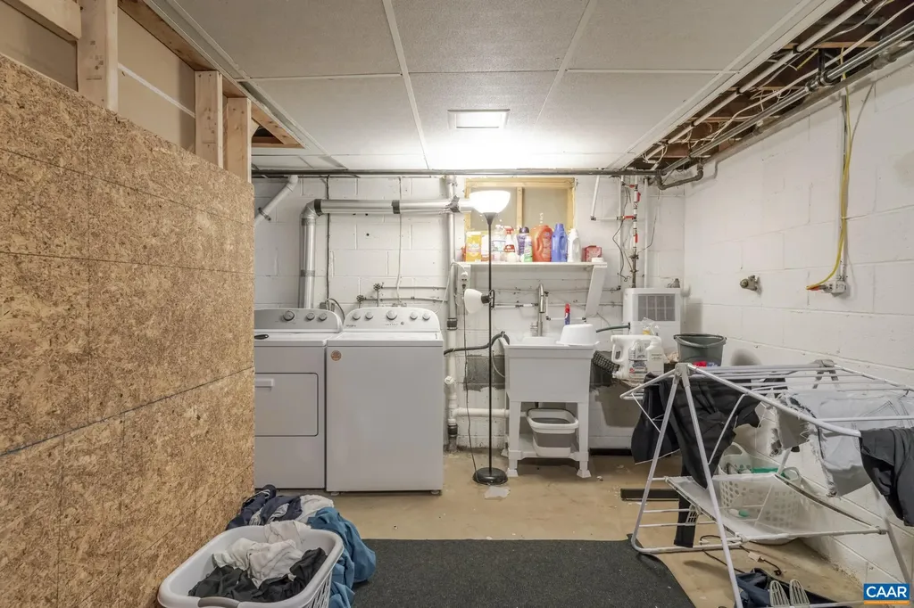 203 Raymond Avenue Charlottesville VA 22903