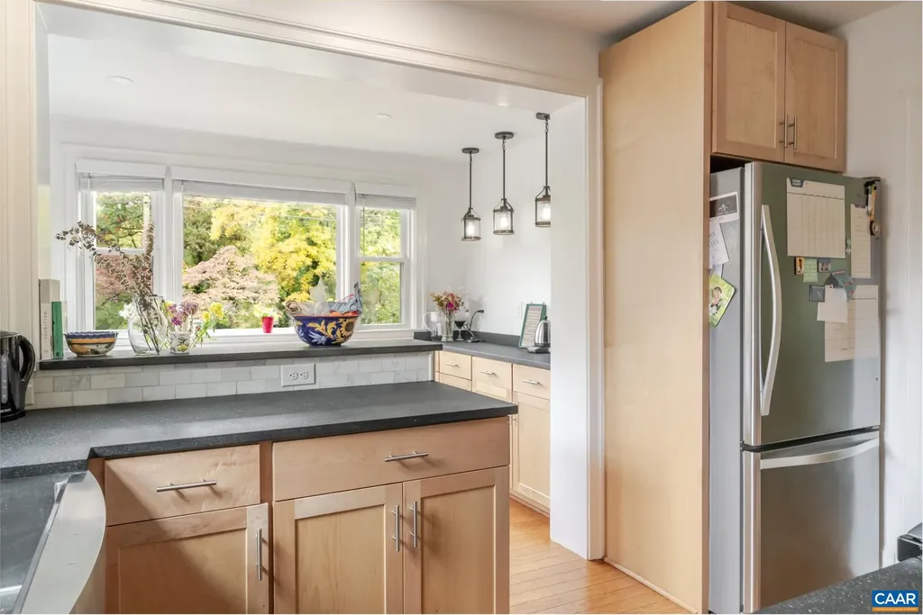 203 Raymond Avenue Charlottesville VA 22903