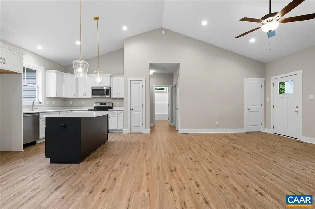 1646 Jerusalem Church Road Scottsville VA 23921