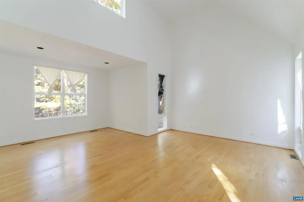 2990 Beau Mont Farm Road Charlottesville VA 22901