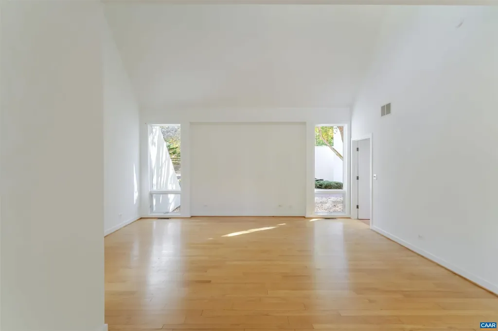 2990 Beau Mont Farm Road Charlottesville VA 22901