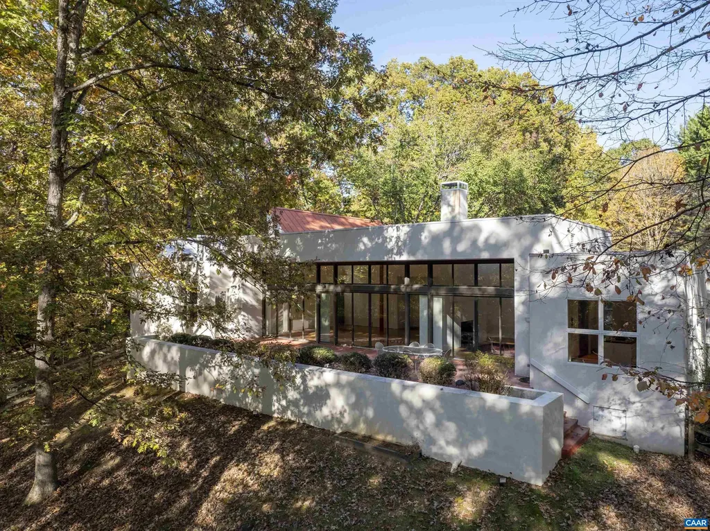 2990 Beau Mont Farm Road Charlottesville VA 22901