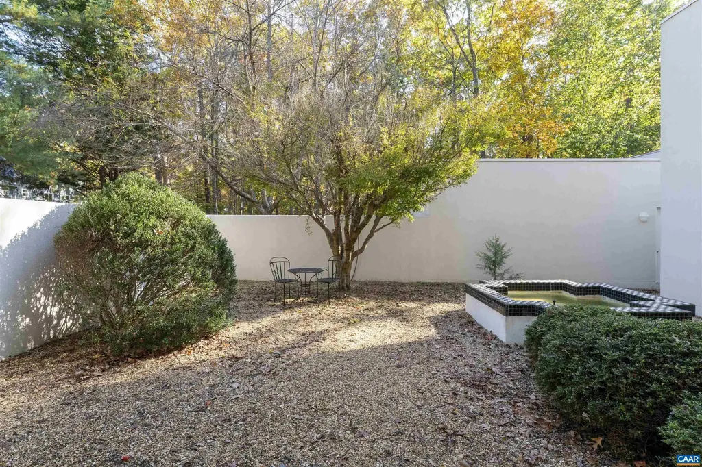 2990 Beau Mont Farm Road Charlottesville VA 22901