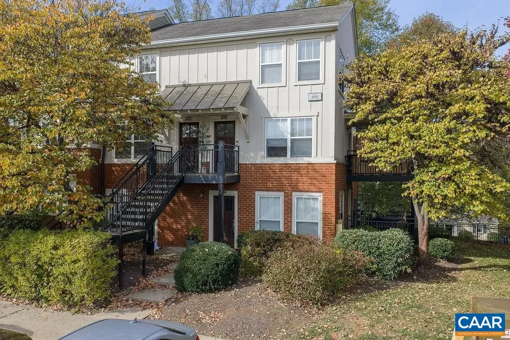 1840 Candlewood Court Charlottesville VA 22903