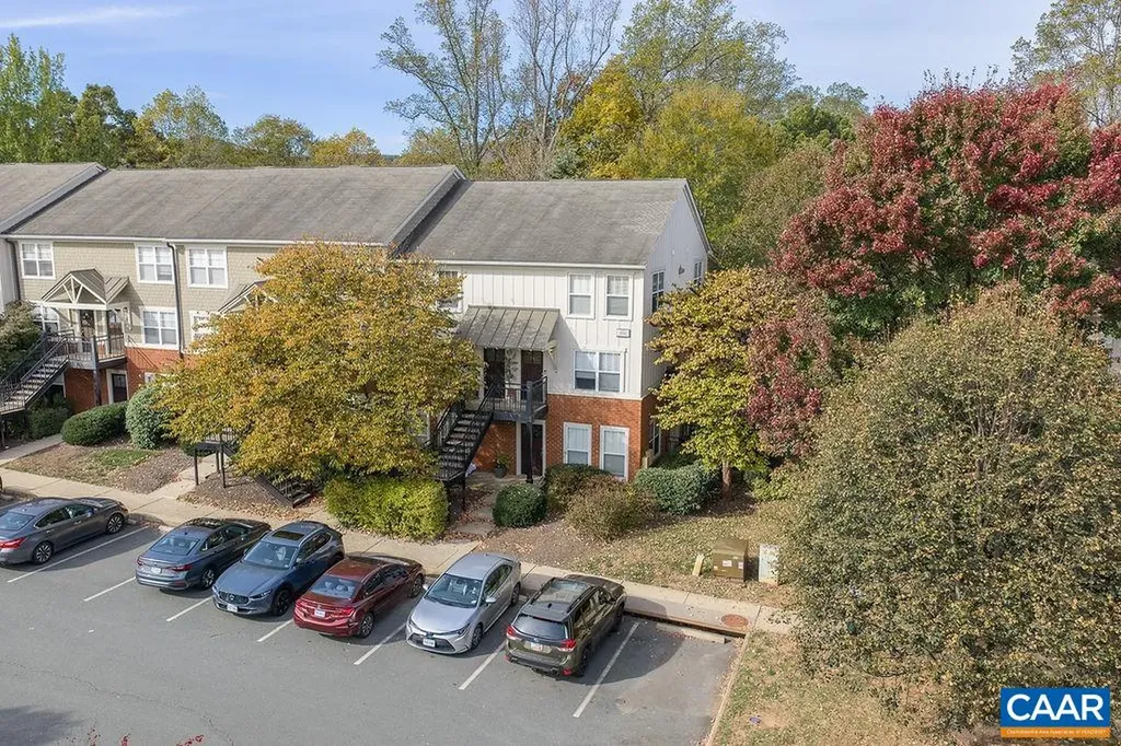 1840 Candlewood Court Charlottesville VA 22903