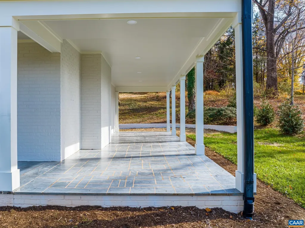 49 Canterbury Road Charlottesville VA 22903