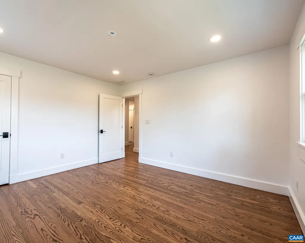 49 Canterbury Road Charlottesville VA 22903