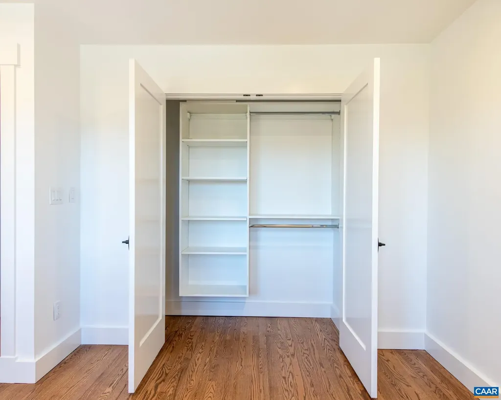 49 Canterbury Road Charlottesville VA 22903