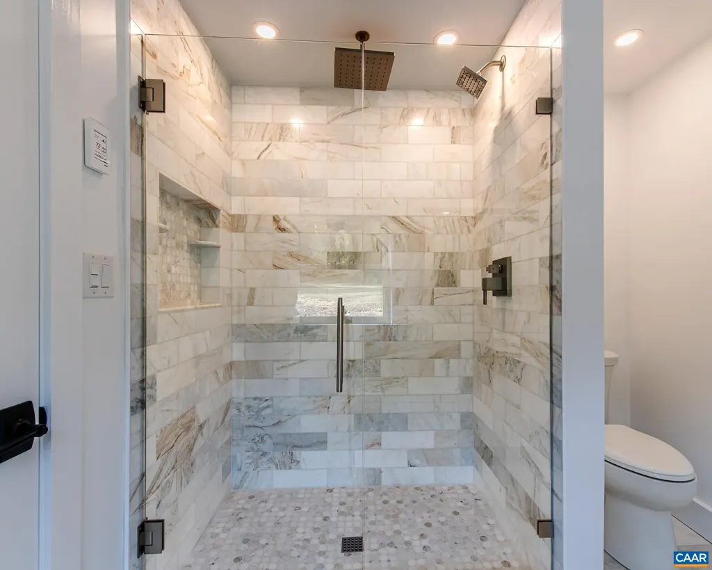 49 Canterbury Road Charlottesville VA 22903