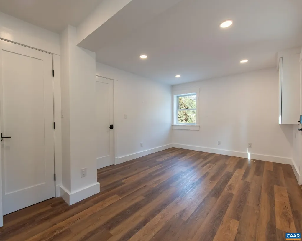 49 Canterbury Road Charlottesville VA 22903