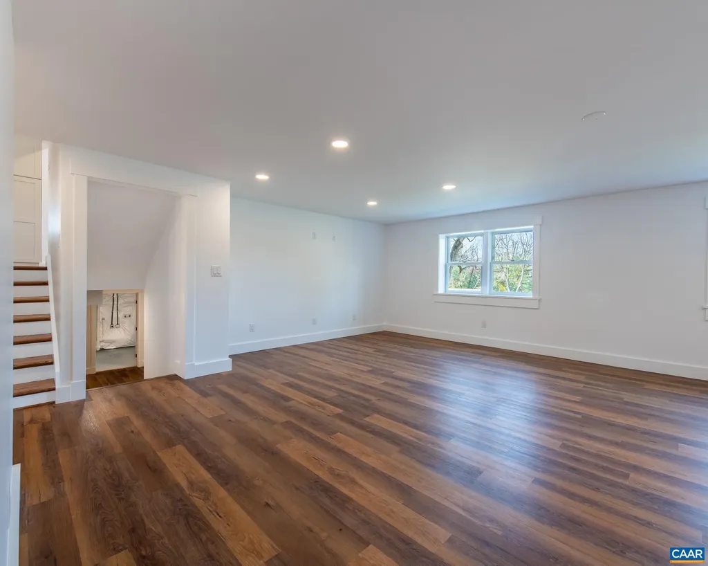 49 Canterbury Road Charlottesville VA 22903