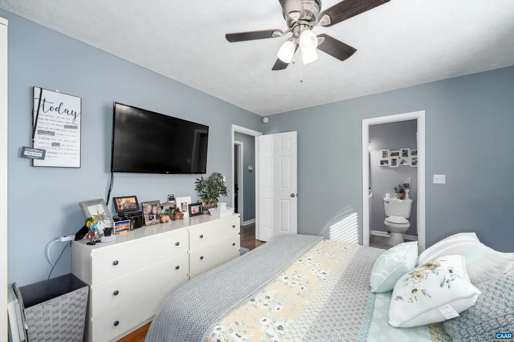 568 Branch Road Scottsville VA 24590