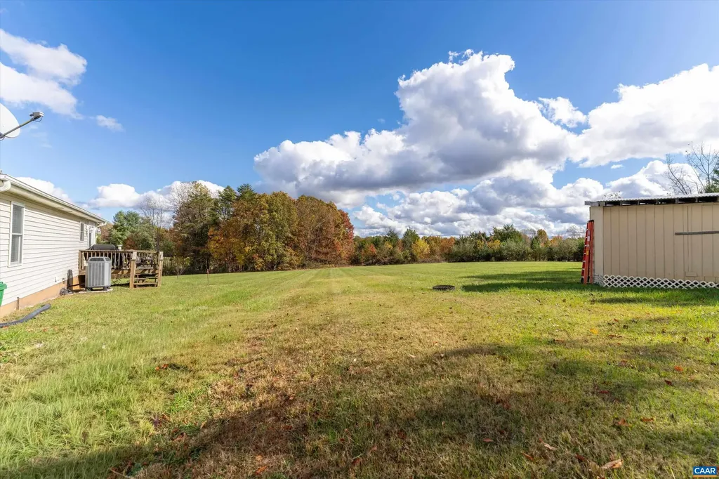 568 Branch Road Scottsville VA 24590