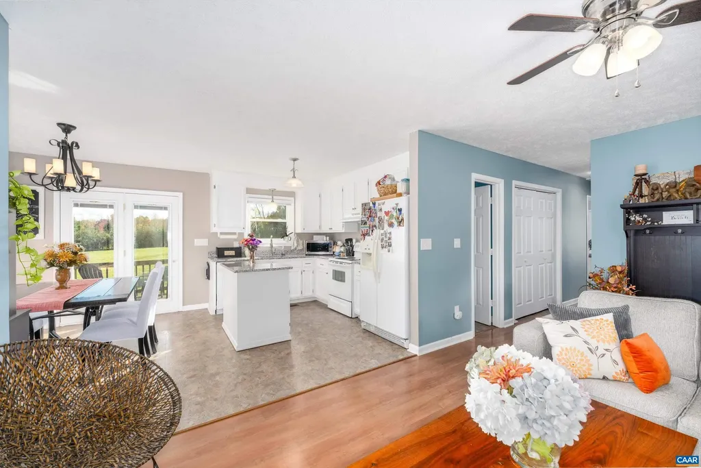 568 Branch Road Scottsville VA 24590