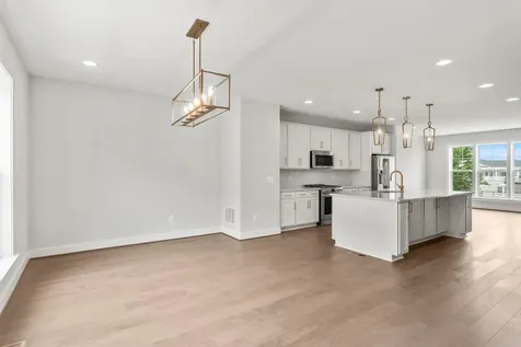 3251 Preston Shore Drive Rockingham VA 22801