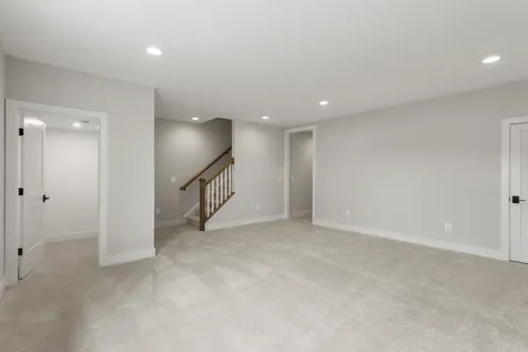 3251 Preston Shore Drive Rockingham VA 22801