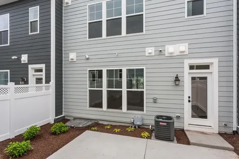 3251 Preston Shore Drive Rockingham VA 22801