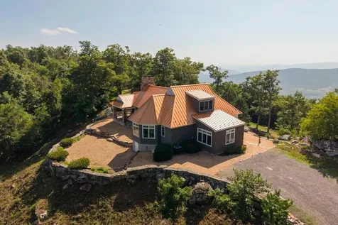 504 Airport Drive Hot Springs VA 24445