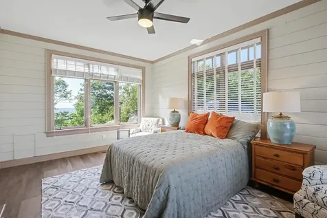 504 Airport Drive Hot Springs VA 24445