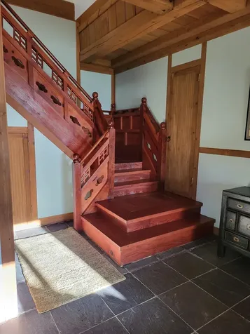 106 Airport Drive Hot Springs VA 24445