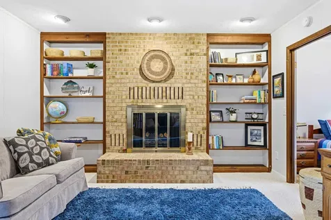 967 Lee Avenue Harrisonburg VA 22802