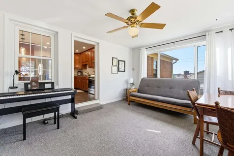 967 Lee Avenue Harrisonburg VA 22802