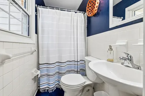 967 Lee Avenue Harrisonburg VA 22802