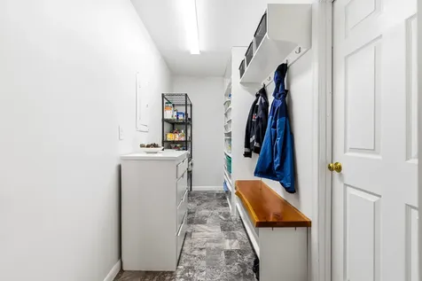 967 Lee Avenue Harrisonburg VA 22802