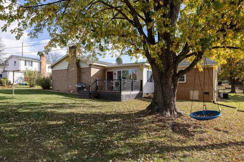 967 Lee Avenue Harrisonburg VA 22802