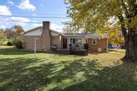 967 Lee Avenue Harrisonburg VA 22802