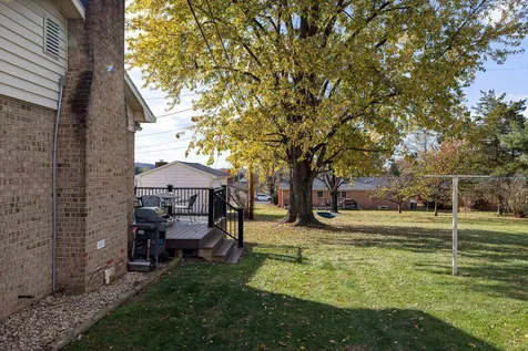 967 Lee Avenue Harrisonburg VA 22802