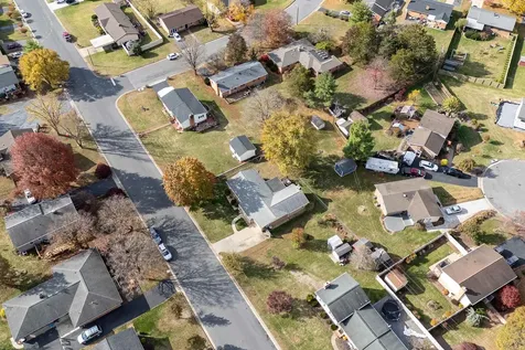 967 Lee Avenue Harrisonburg VA 22802