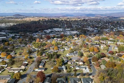 967 Lee Avenue Harrisonburg VA 22802