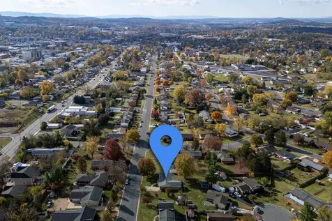 967 Lee Avenue Harrisonburg VA 22802