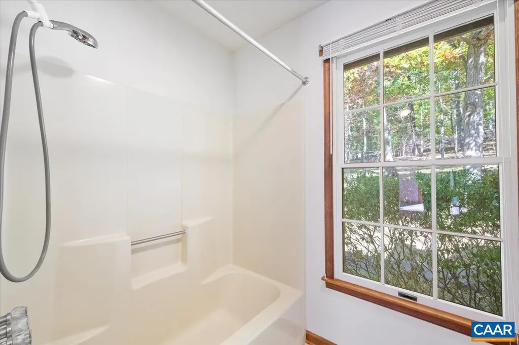 6112 Chestnut Lane Gordonsville VA 22942