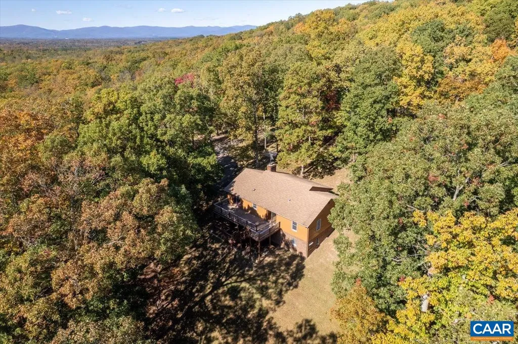 6112 Chestnut Lane Gordonsville VA 22942