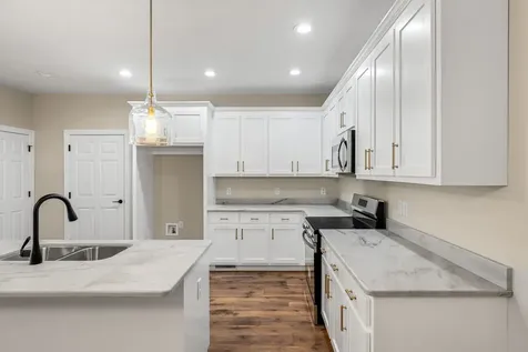 68 Fossil Drive Stuarts Draft VA 24477