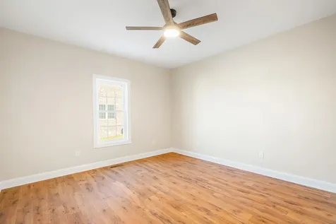 68 Fossil Drive Stuarts Draft VA 24477