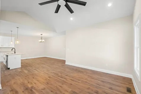 68 Fossil Drive Stuarts Draft VA 24477