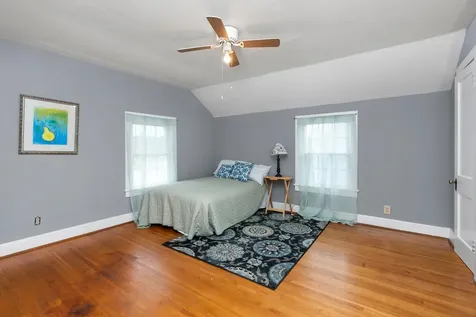 712 Nelson Street Staunton VA 24401