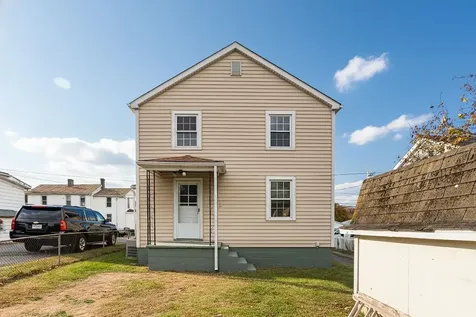 712 Nelson Street Staunton VA 24401