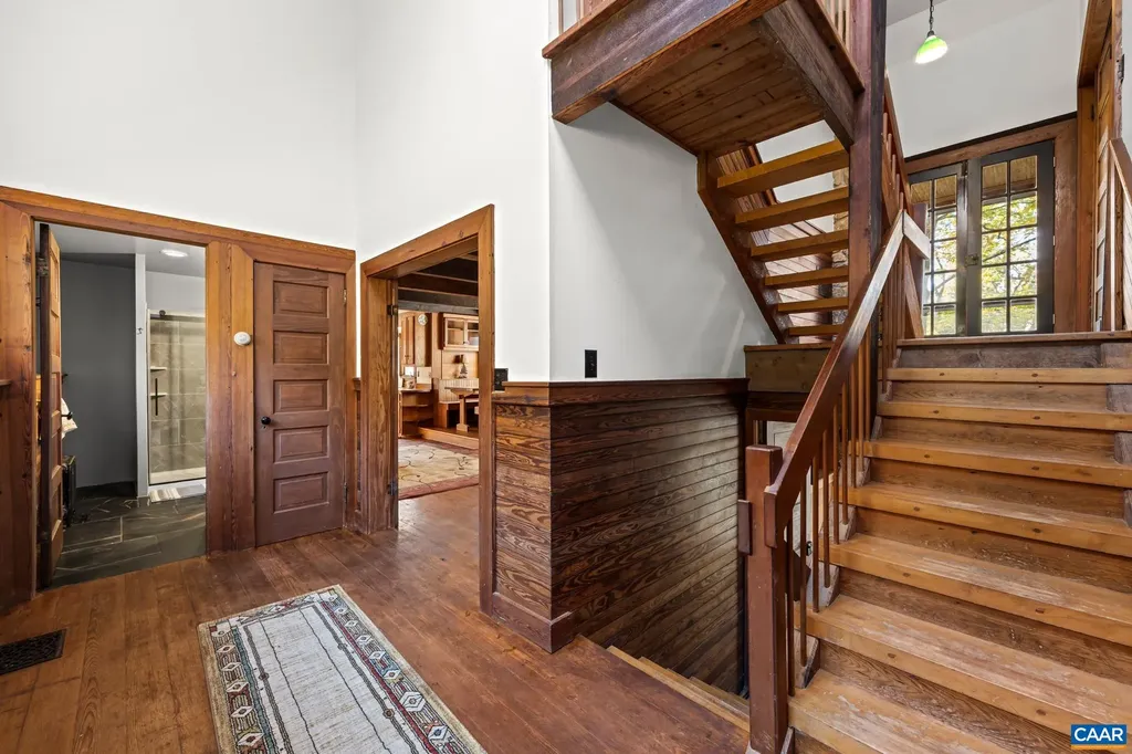 9712 Old Green Mountain Road Esmont VA 22937